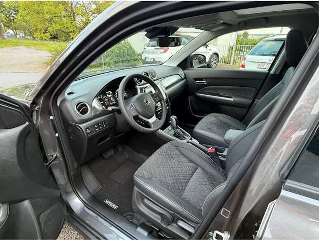 Suzuki Vitara 1.4 T Compact Top Hybrid 4x4
