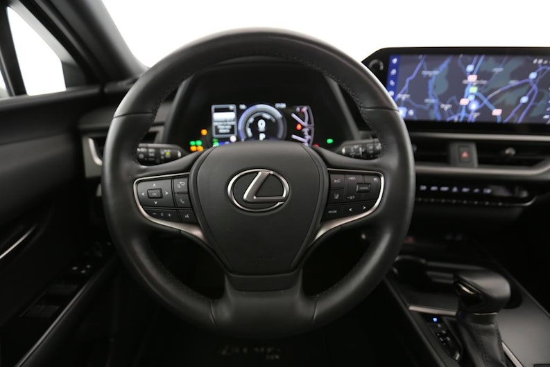 Vehicle image LEXUS UX