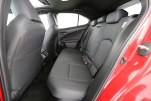 Vehicle image LEXUS UX 250h F-Line