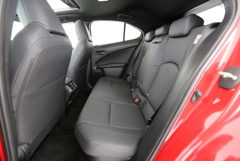 Vehicle image LEXUS UX