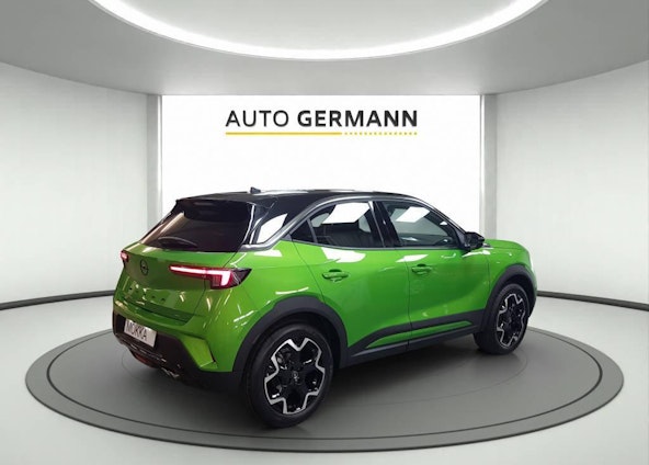 Vehicle image 2 Vehicle image 2