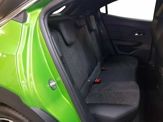 Vehicle image 10 Vehicle image 10