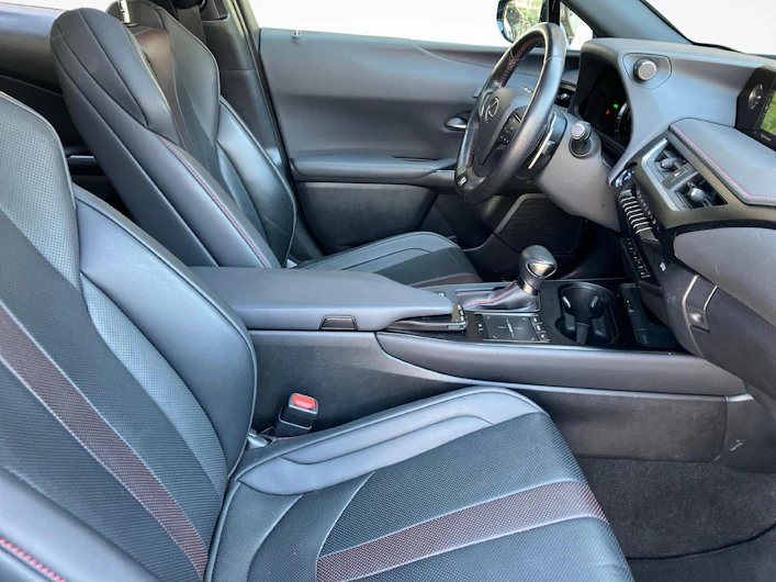 Fahrzeugbild LEXUS UX