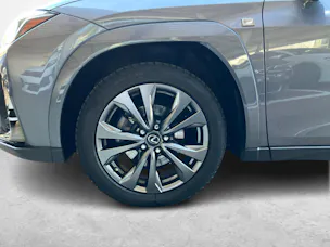 Lexus UX 250h F-Sport