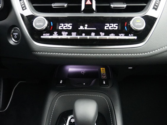 Vehicle image 13 Vehicle image 13