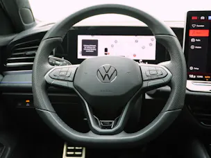 VW Passat Variant 2.0 TSI DSG R-Line 4Motion