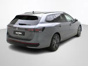 VW Passat Variant 2.0 TSI DSG R-Line 4Motion