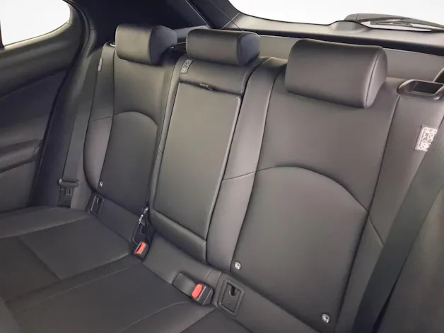 Lexus UX 250h F-Line