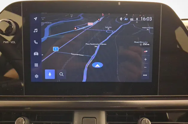 Lexus UX 250h F-Line