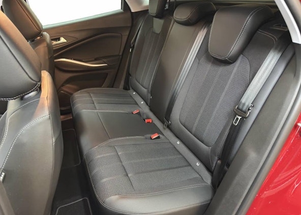 Vehicle image 10 Vehicle image 10