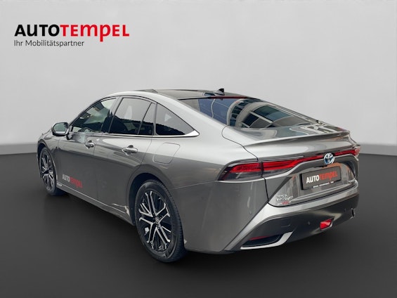 Vehicle image 2 Vehicle image 2