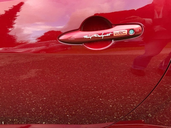 Vehicle image 18 Vehicle image 18