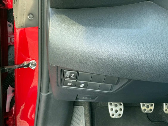 Vehicle image 12 Vehicle image 12