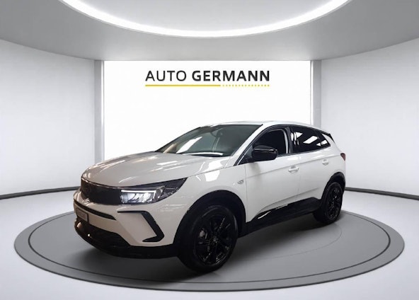 First vehicle image First vehicle image