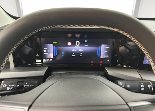 immagine del veicolo 9 immagine del veicolo 9