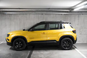 Jeep Avenger 1.2 MHEV Upland 4xe Leasing à partir de 0,99%