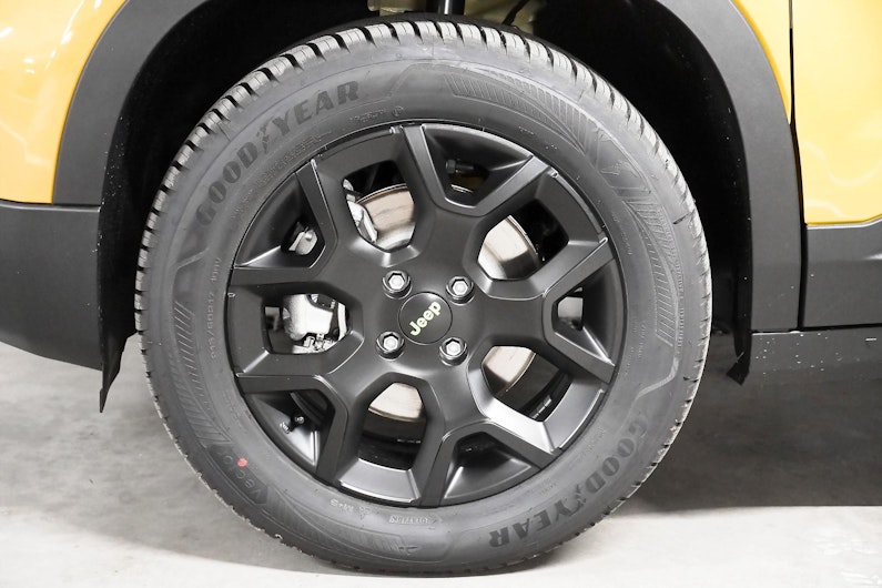 Vehicle image JEEP AVENGER