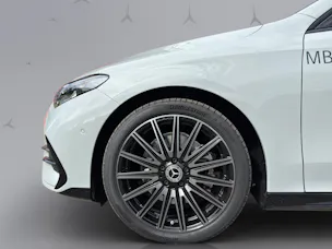 Mercedes-Benz CLA 350 AMG Line 4matic