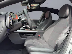 Mercedes-Benz CLA 350 AMG Line 4matic