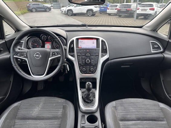 Vehicle image 5 Vehicle image 5