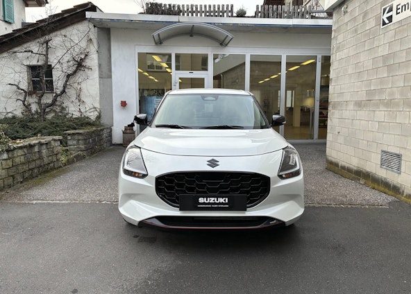 Vehicle image 6 Vehicle image 6