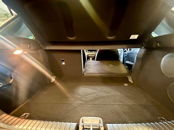 Vehicle image 13 Vehicle image 13