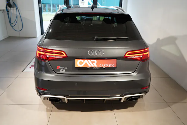 Audi RS3 Sportback 2.5 T FSI quattro S-Tronic