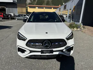 Mercedes-Benz GLA 220 AMG Line 4matic