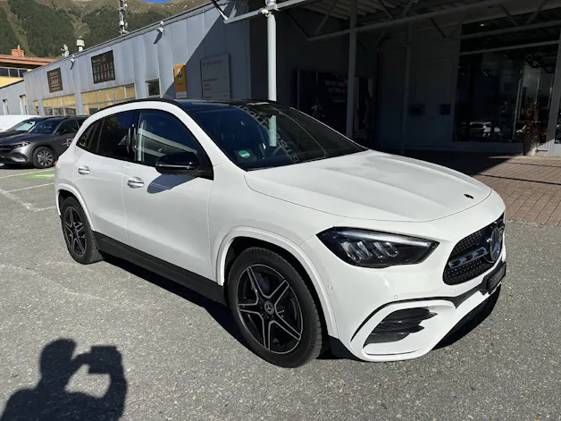 Mercedes-Benz GLA 220 AMG Line 4matic