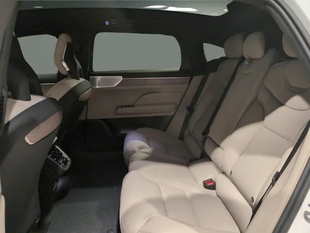 Volvo ES90 Ultra