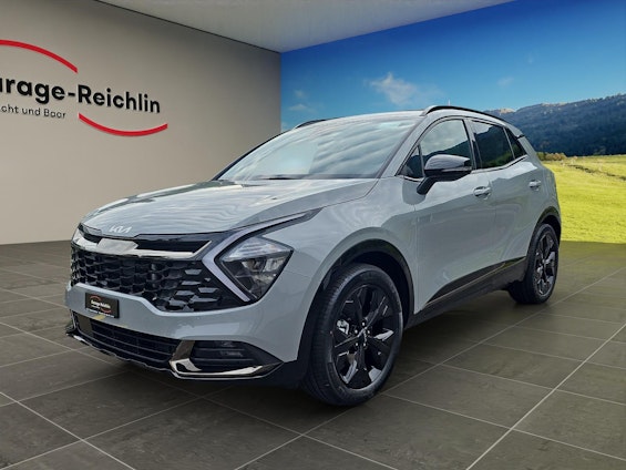 First vehicle image