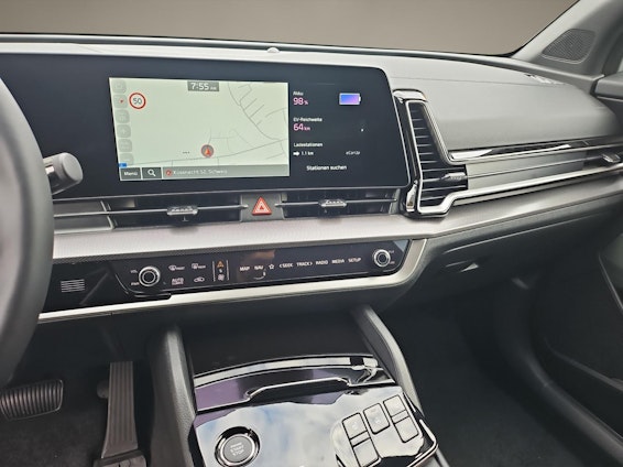 Vehicle image 10 Vehicle image 10