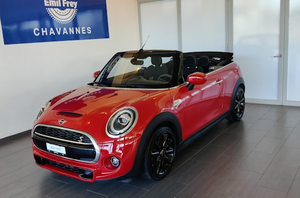 MINI Cabrio F57 2.0i Cooper S 0 MINI Cabrio F57 2.0i Cooper S 0