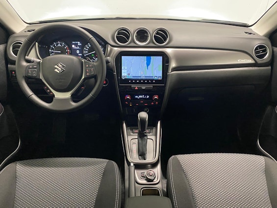 Vehicle image 10 Vehicle image 10