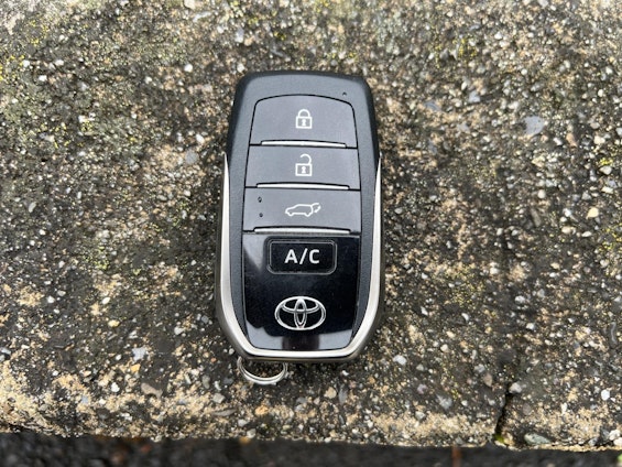 Vehicle image 20
