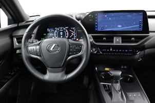 Vehicle image LEXUS UX 250h F-Line