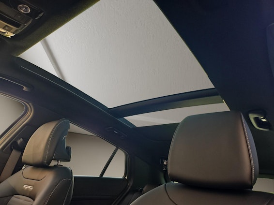 Vehicle image 9 Vehicle image 9