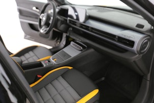 Vehicle image JEEP Avenger 1.2 MHEV The North Face 4xe