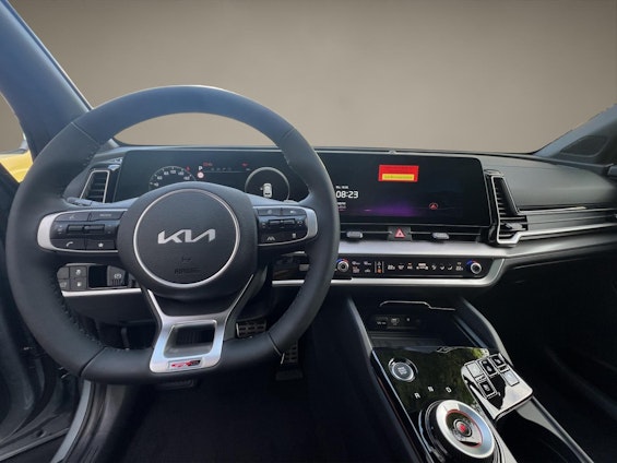 Vehicle image 13 Vehicle image 13