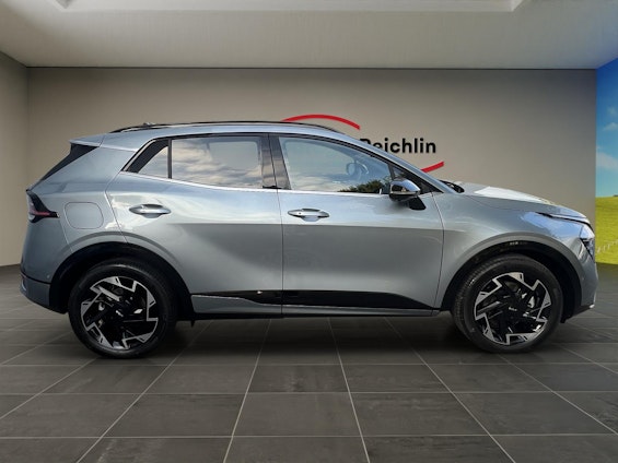 Vehicle image 5 Vehicle image 5