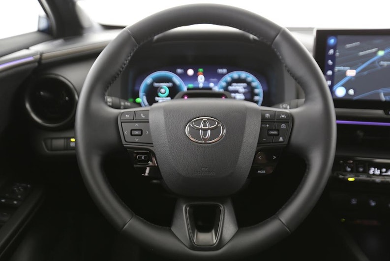Vehicle image TOYOTA C-HR
