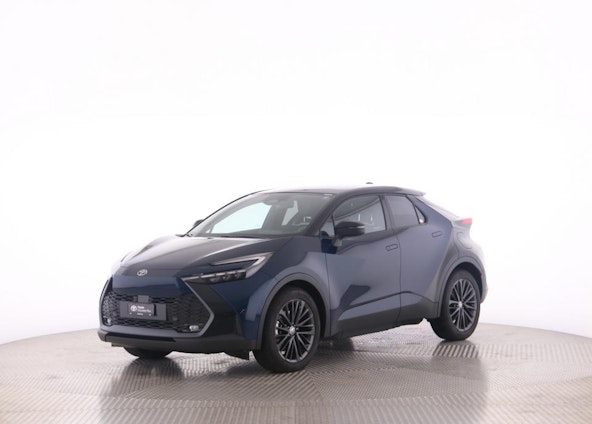 First vehicle image First vehicle image