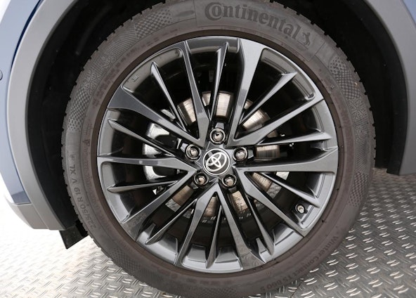 Vehicle image 9 Vehicle image 9