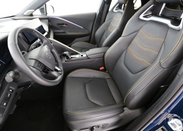 Vehicle image 3 Vehicle image 3