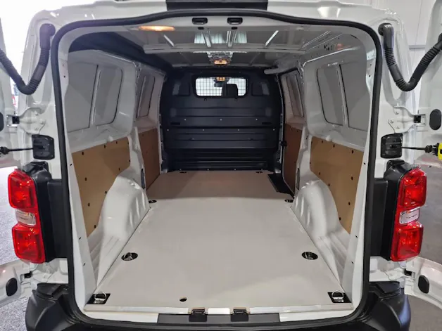 Peugeot e-Expert Kaw. Long 75 kWh 136 PS Premium