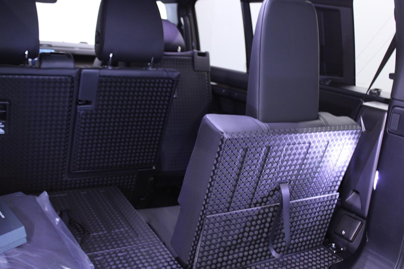 Vehicle image LAND ROVER DEFENDER