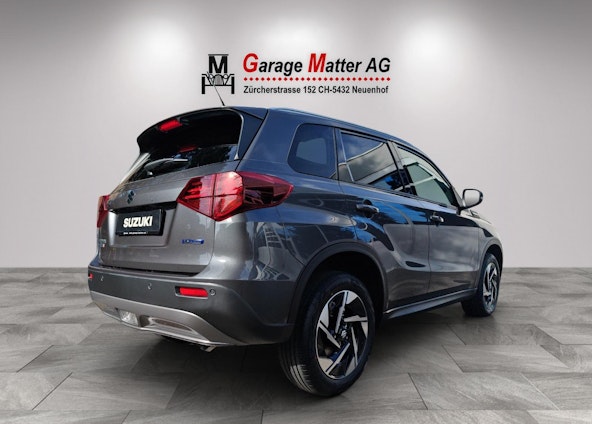 Vehicle image 3 Vehicle image 3