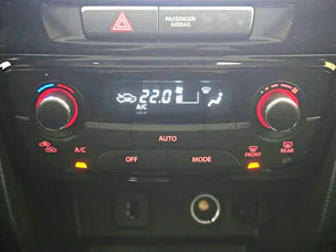 Suzuki Vitara 1.4 T Compact Top Hybrid 4x4