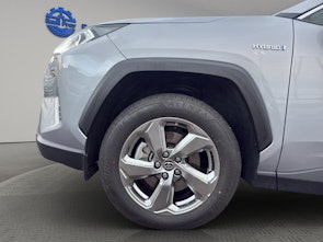 Vehicle image TOYOTA RAV4 2.5 HSD Premium