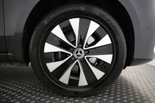Mercedes-Benz V 250 d lang 4matic personnes à mobilité réduite (PMR)
